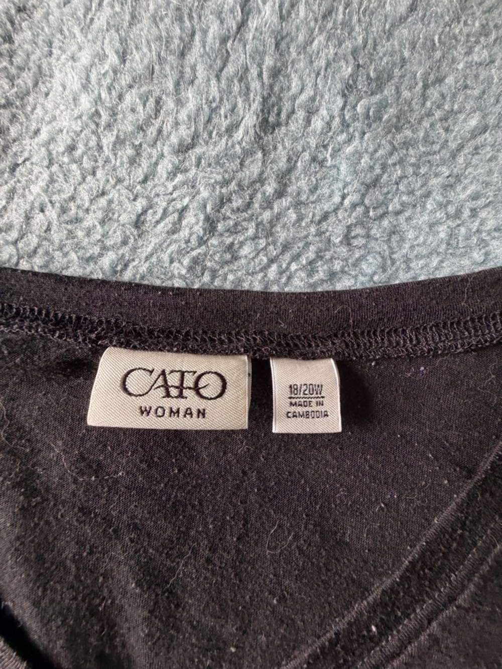 Bundle of 2 CATO /Rock&Republic Women’s Long Sleeve Ts Sizes 1XL and 18W/20W - Picture 7 of 9